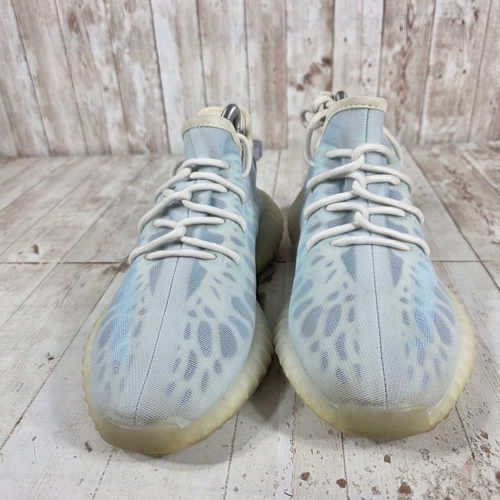 Adidas Yeezy Boost 350 V2 Mono Ice Blue GW2869 Womens 7.5 Mens 6.5 - Picture 2 of 8